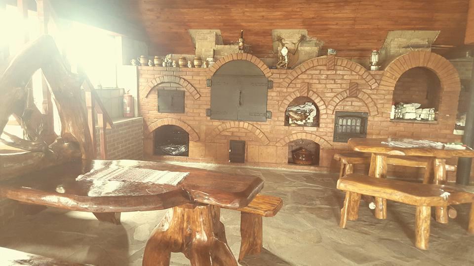 Pastravaria Ursu Vînători-Neamţ エクステリア 写真